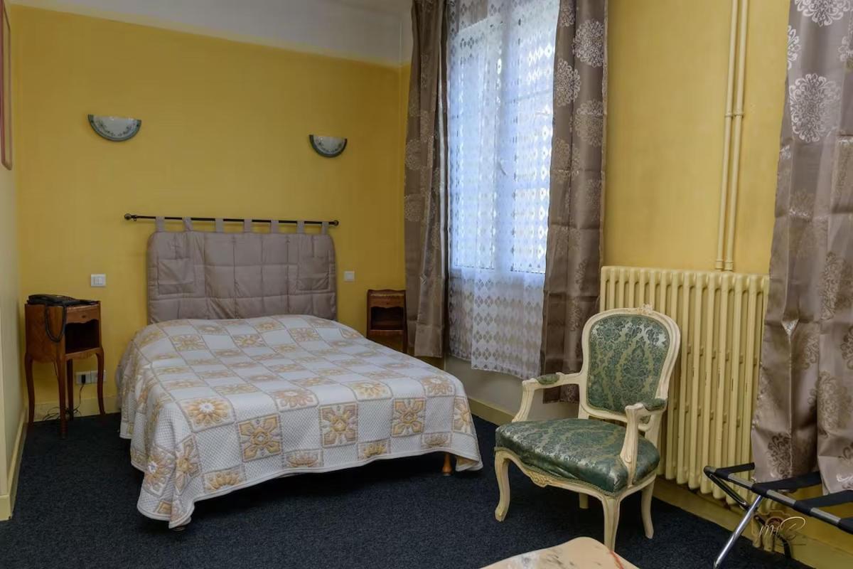 Hotel De La Cloche Vitry-le-François Zewnętrze zdjęcie