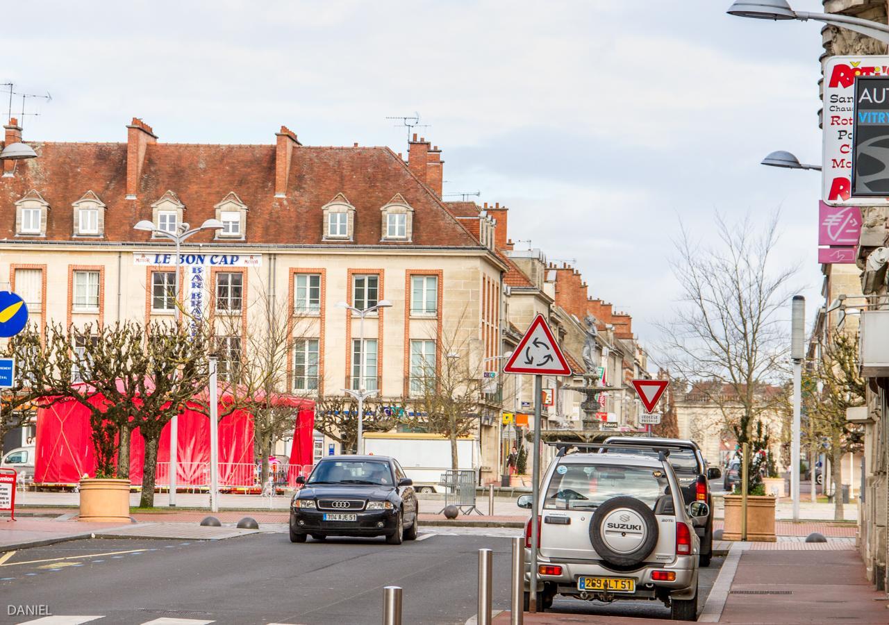 Hotel De La Cloche Vitry-le-François Pokój zdjęcie